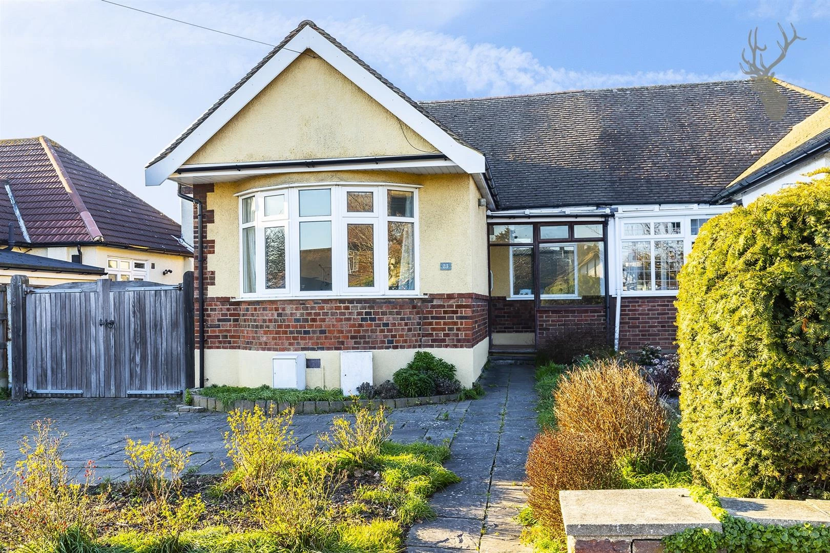 Similar Property: Bungalow in Theydon Bois
