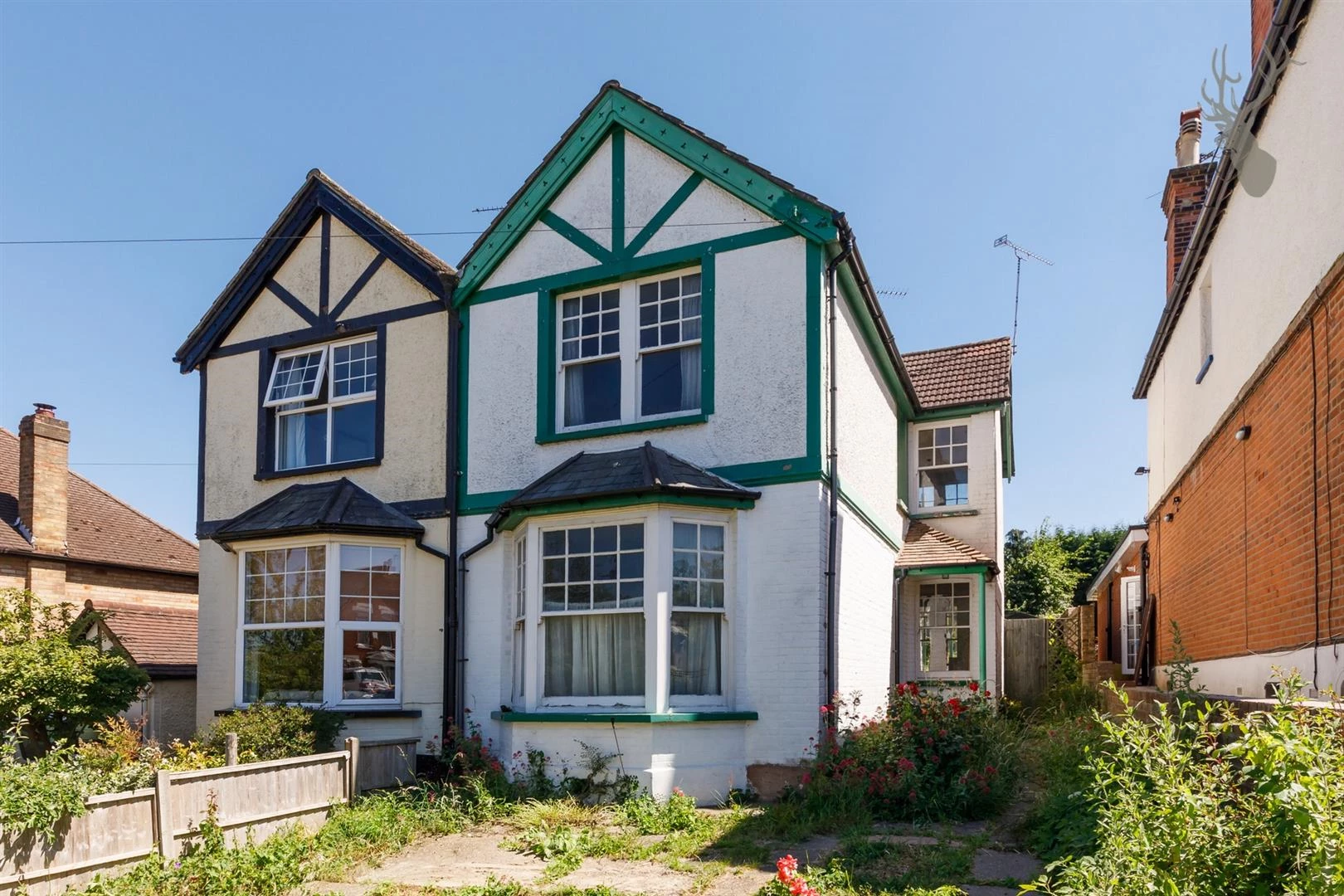 Similar Property: House - Detached in Theydon Bois