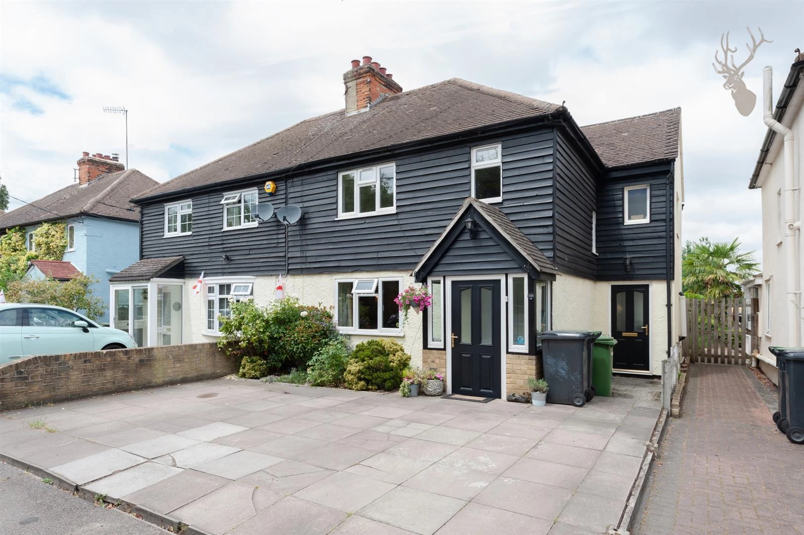 Similar Property: House - Semi-Detached in Abridge