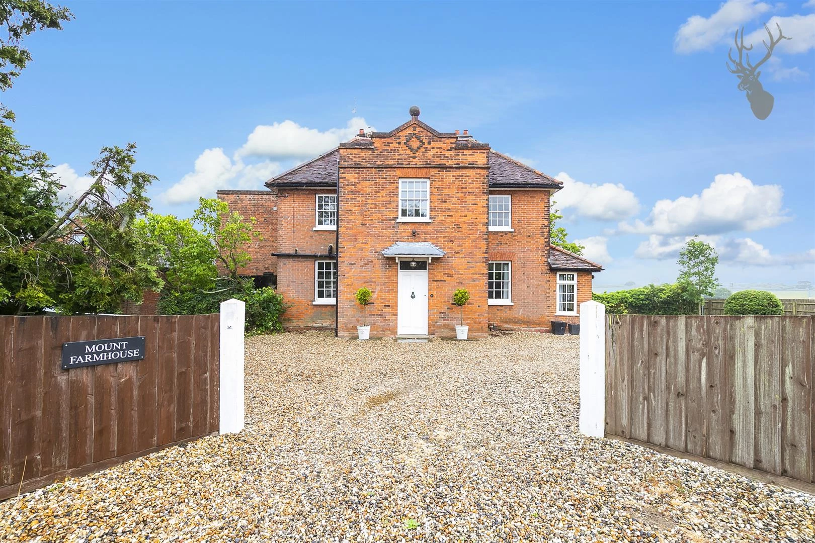 Similar Property: House - Detached in Theydon Mount