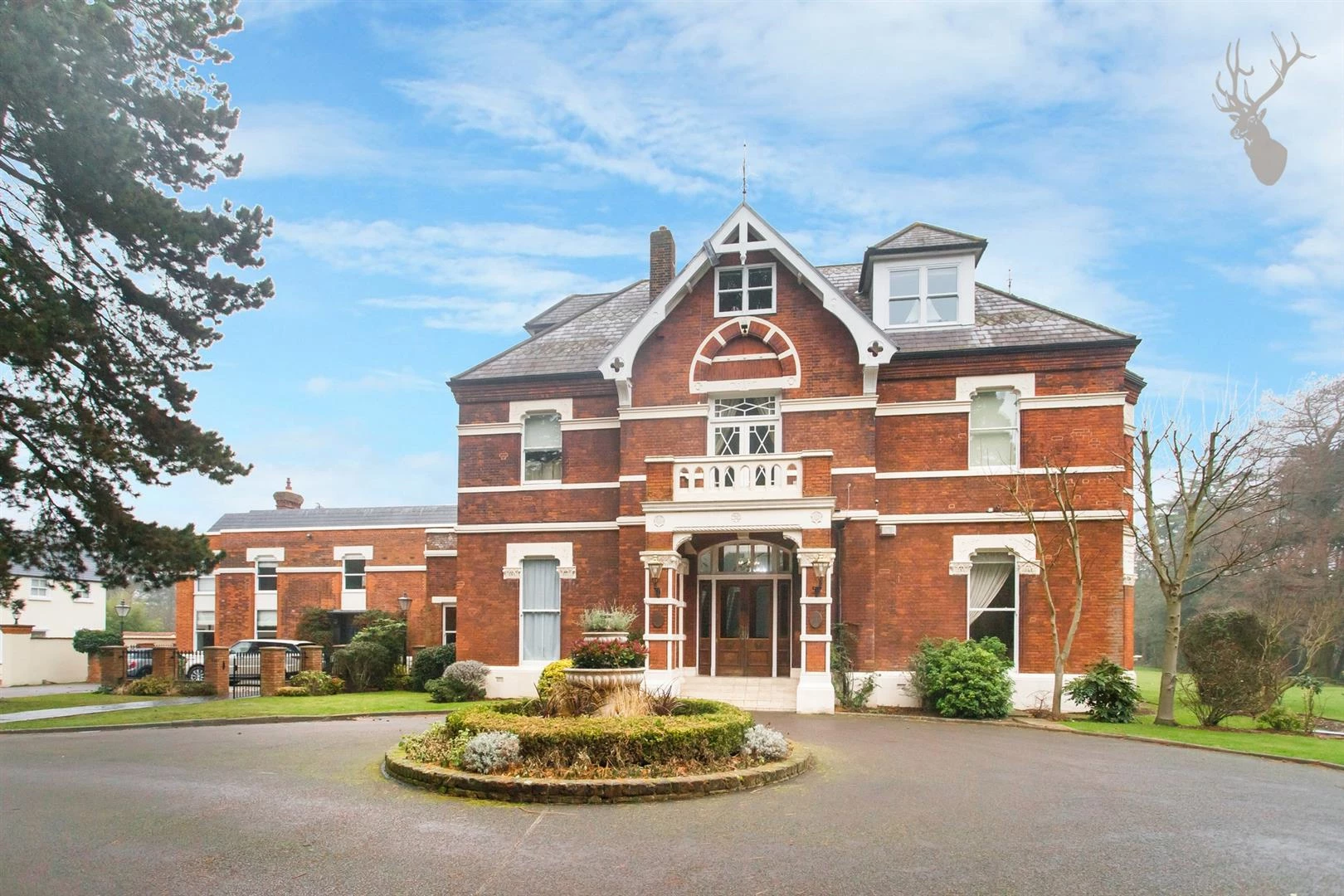 Similar Property: Flat in Loughton