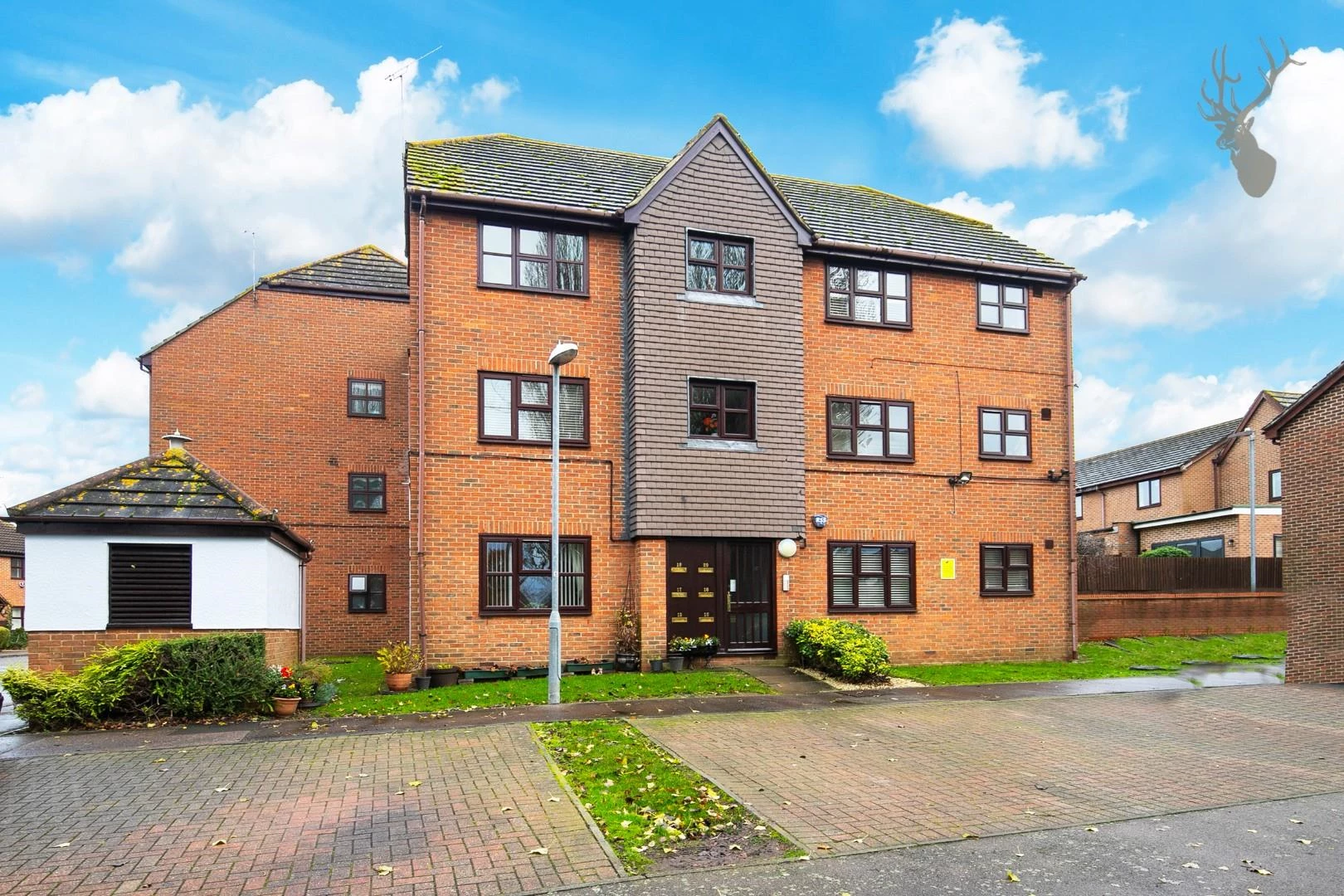 Similar Property: Flat in Abridge