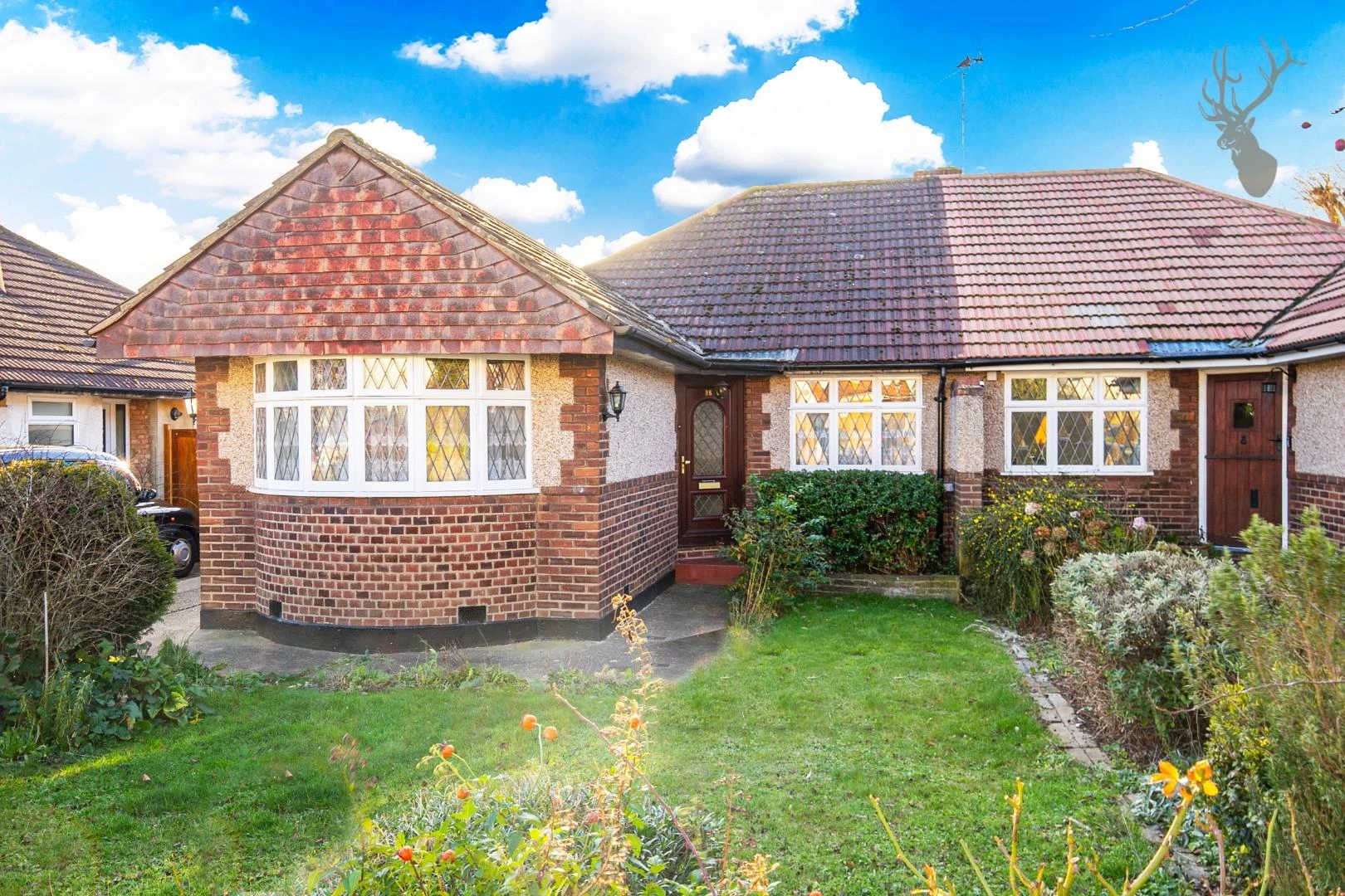 Similar Property: Bungalow in Theydon Bois