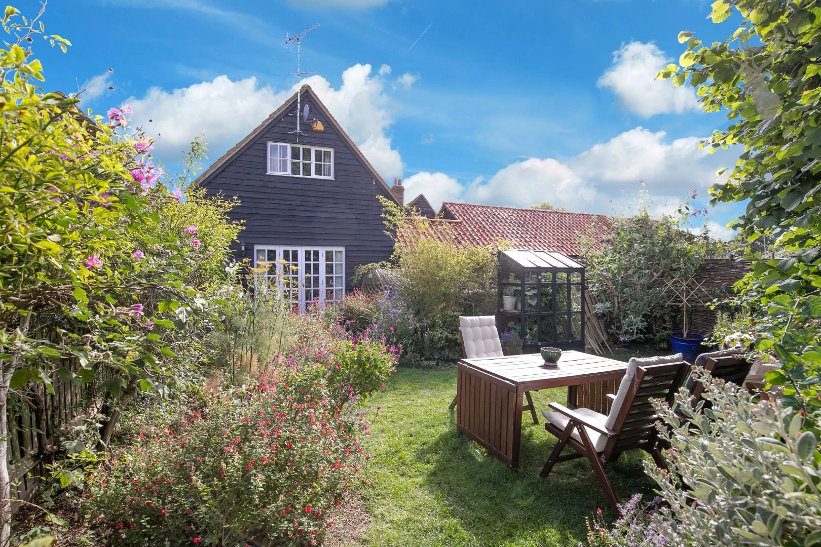 Similar Property: House - Terraced in Epping