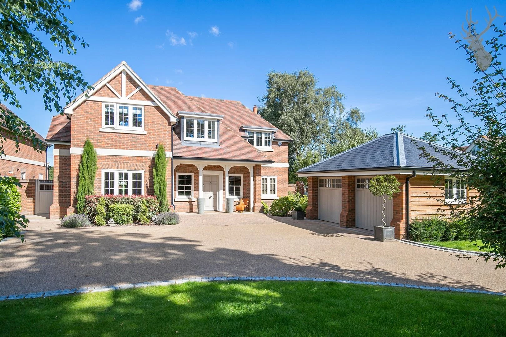 Similar Property: House - Detached in Epping