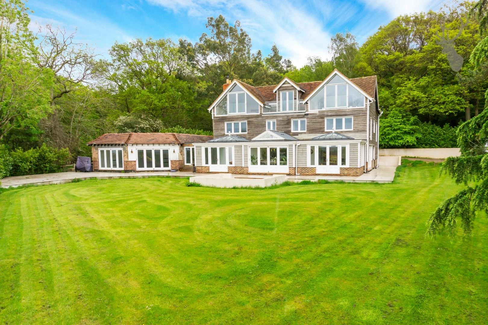 Crown Hill Upshire EN9