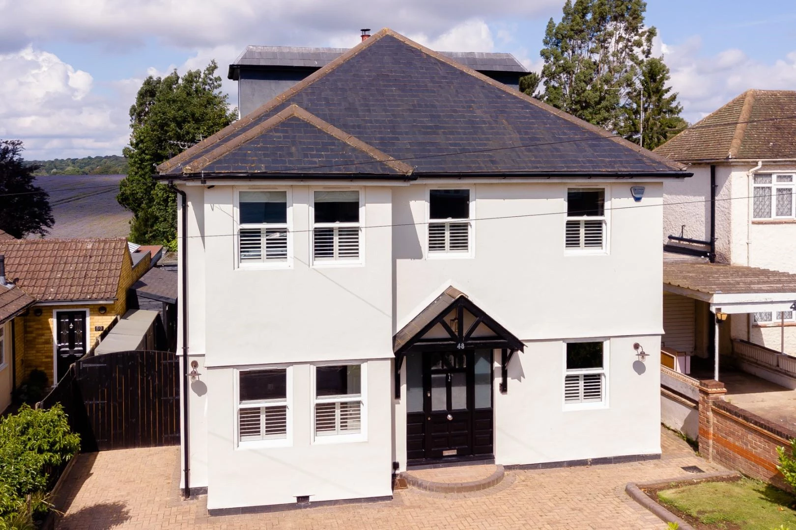 Similar Property: House - Detached in Theydon Bois