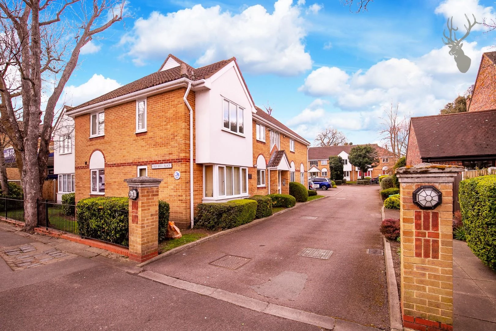 London Road Romford London RM7