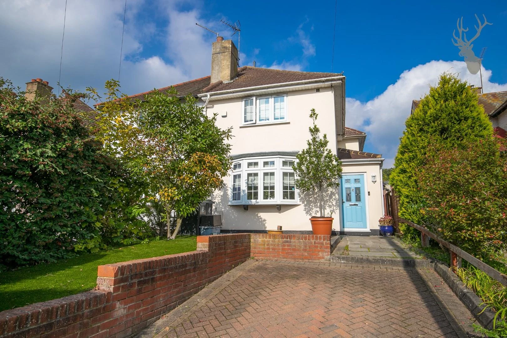Englands Lane Loughton IG10