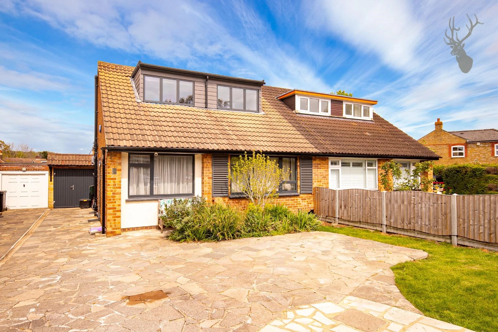 Similar Property: Bungalow - Dormer Semi Detache in Theydon Bois