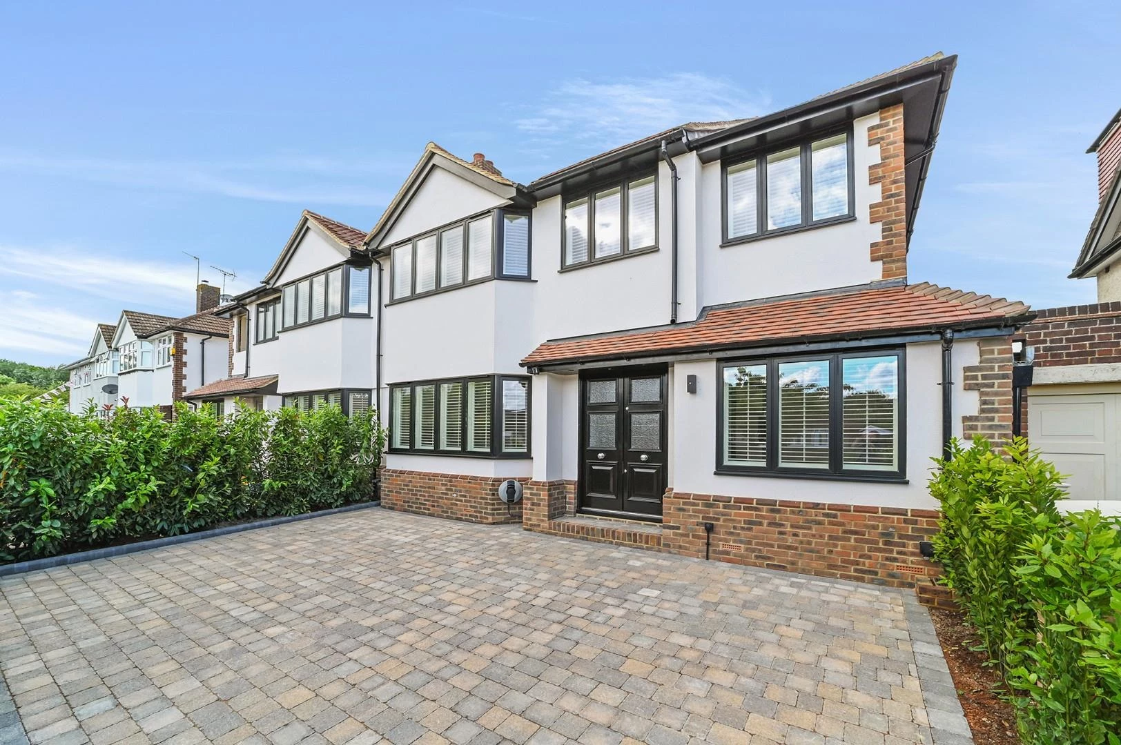 Similar Property: House - Semi-Detached in Theydon Bois