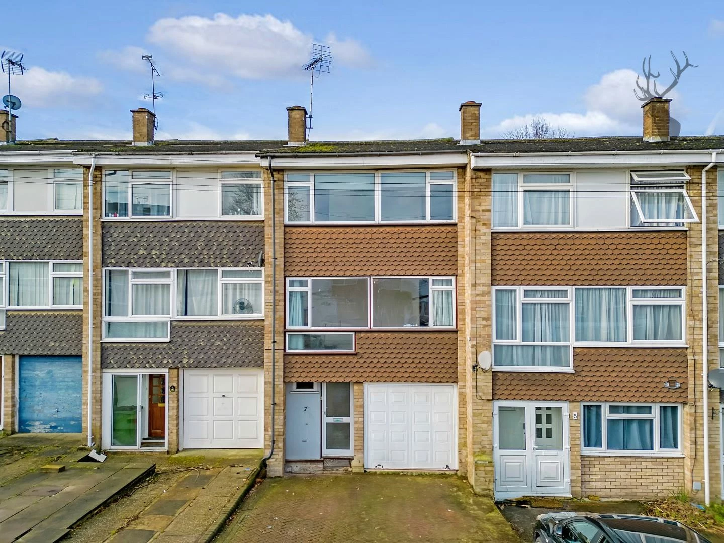 Similar Property: House in Brentwood