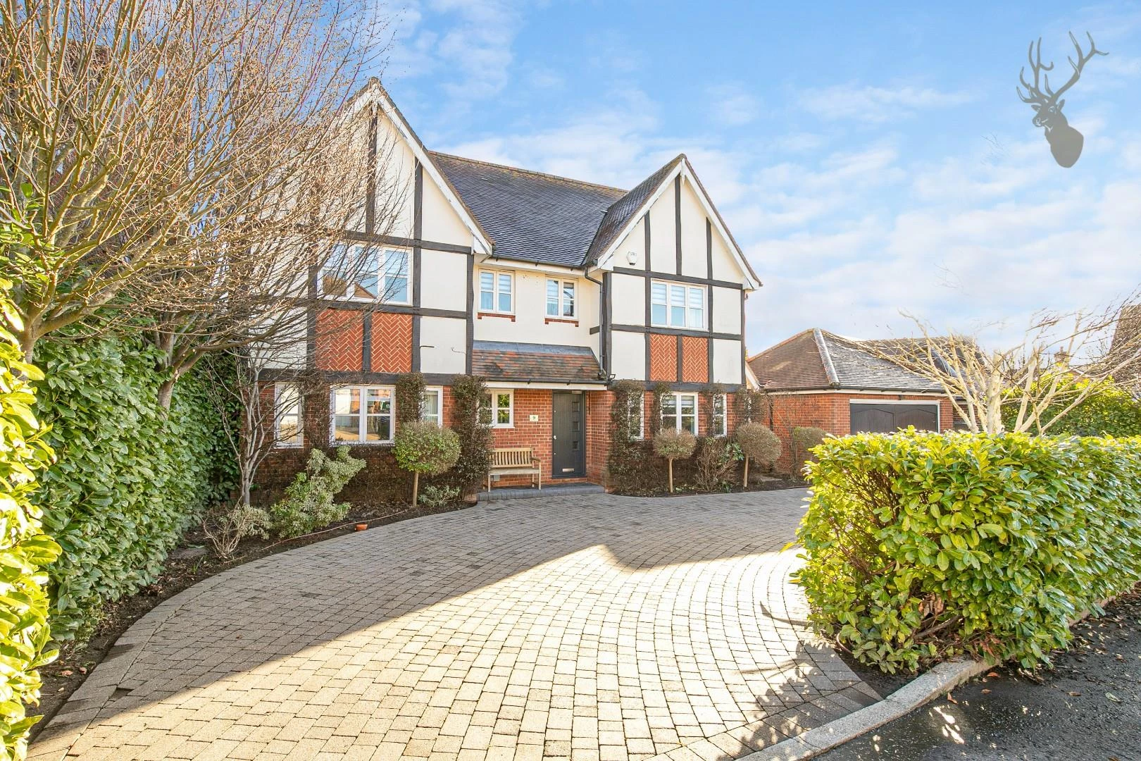 Harvest Lane Loughton IG10