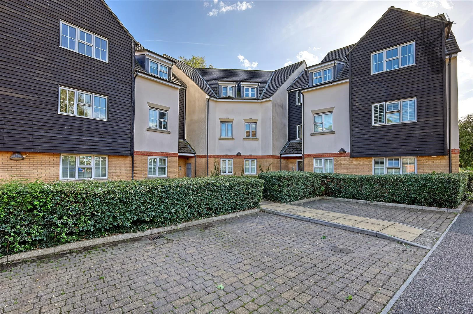 Similar Property: Apartment - First Floor in 