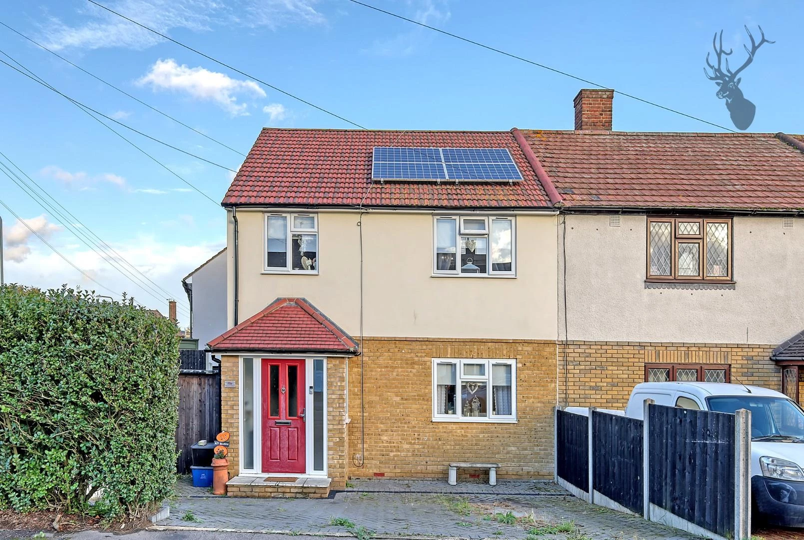Similar Property: House - End Terrace in 