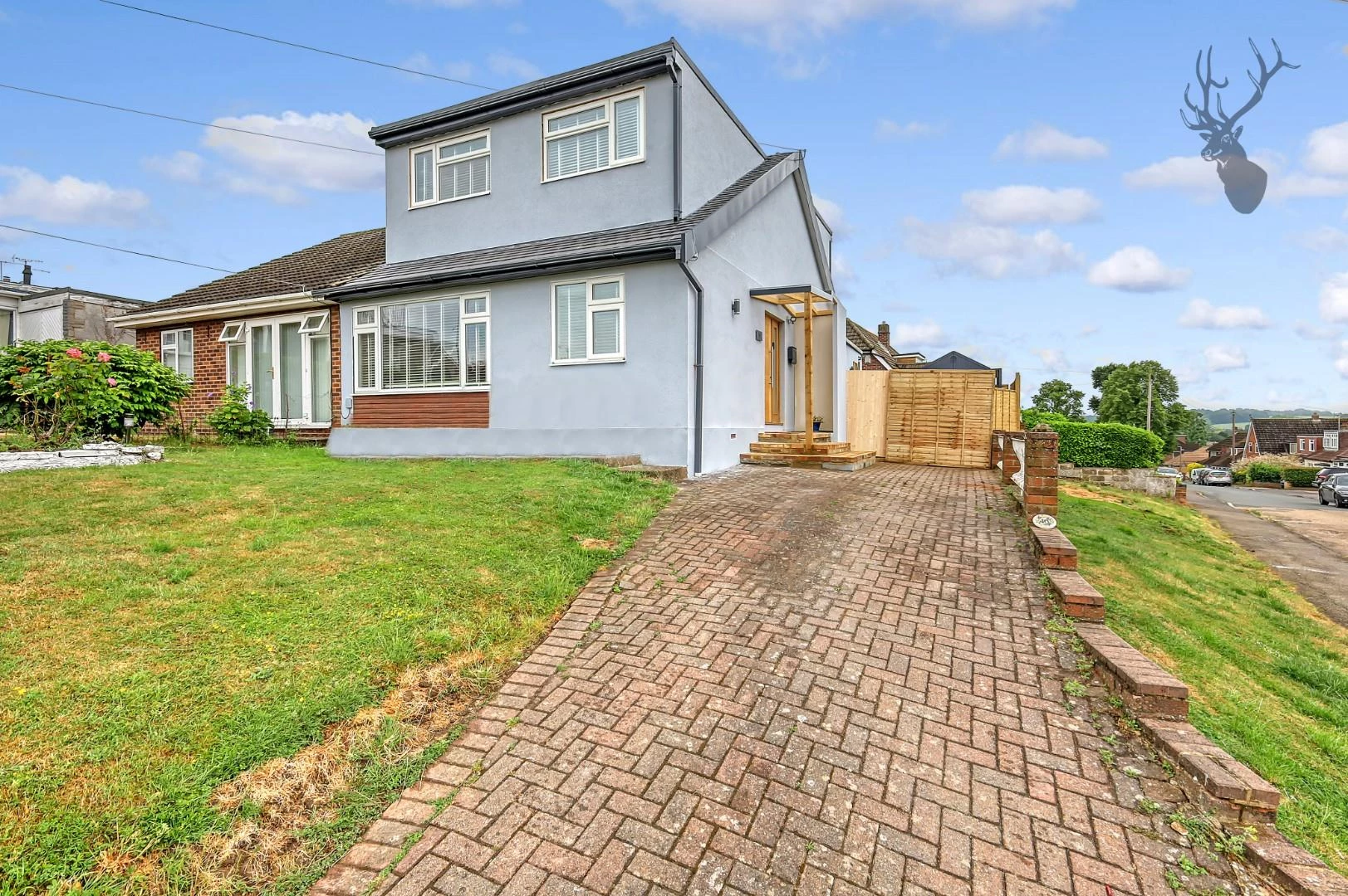 Similar Property: Bungalow - Dormer Semi Detache in Nazeing