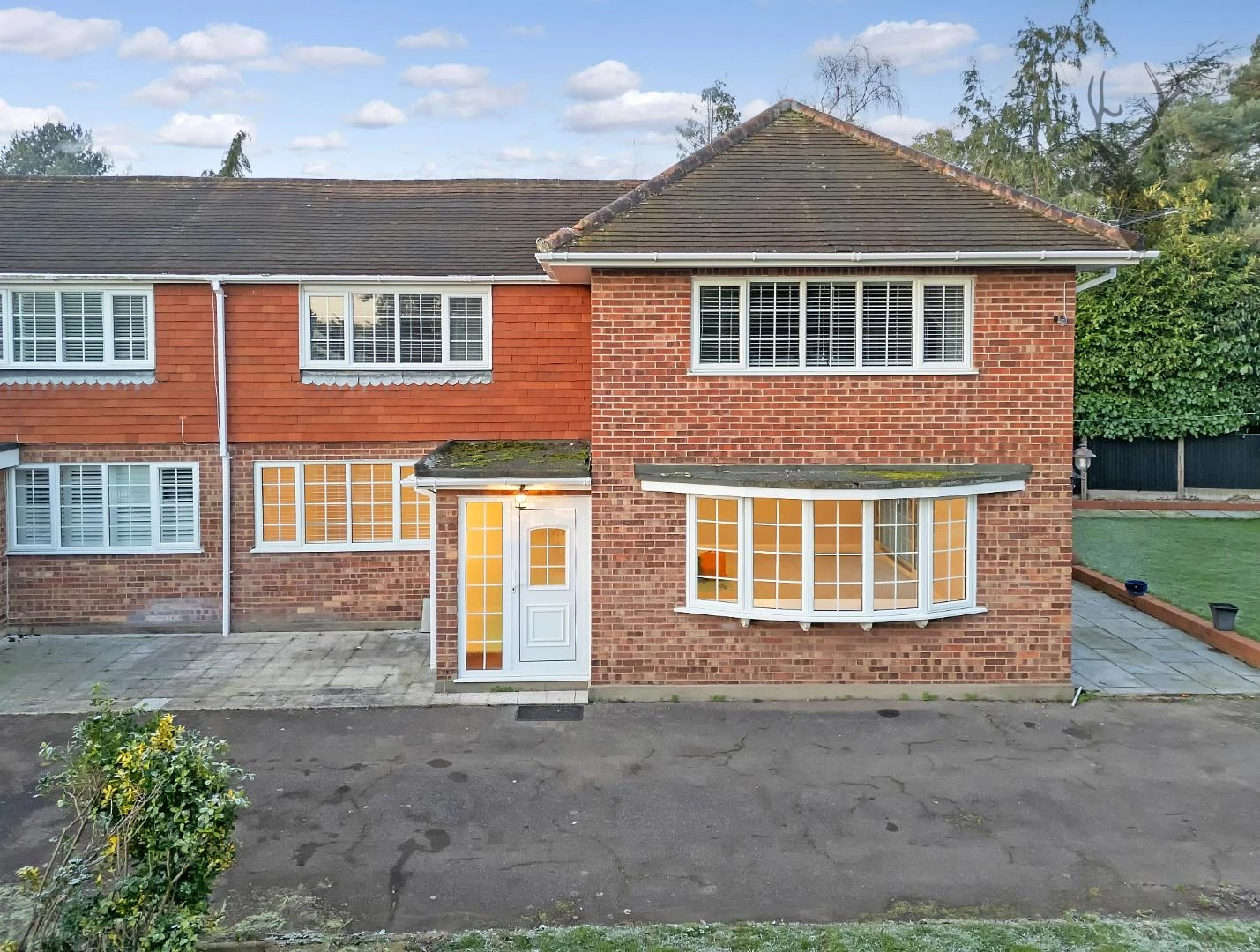 Similar Property: House - Semi-Detached in Theydon Bois