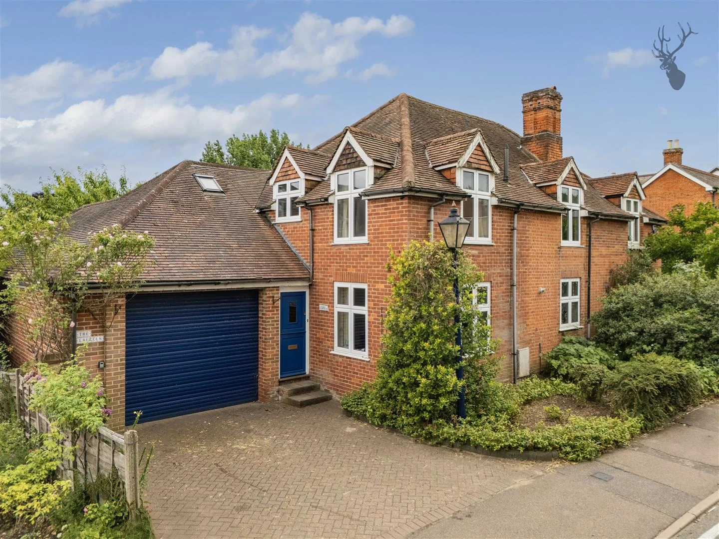 Coppice Row Theydon Bois Epping CM16