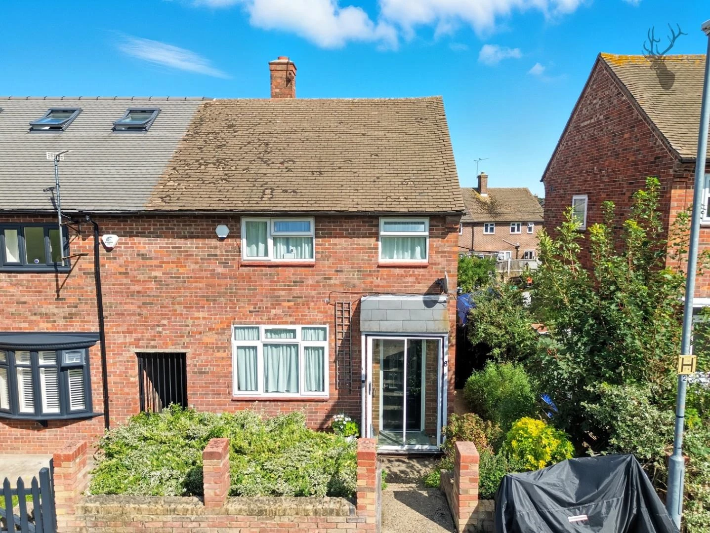 Similar Property: House - End Terrace in 