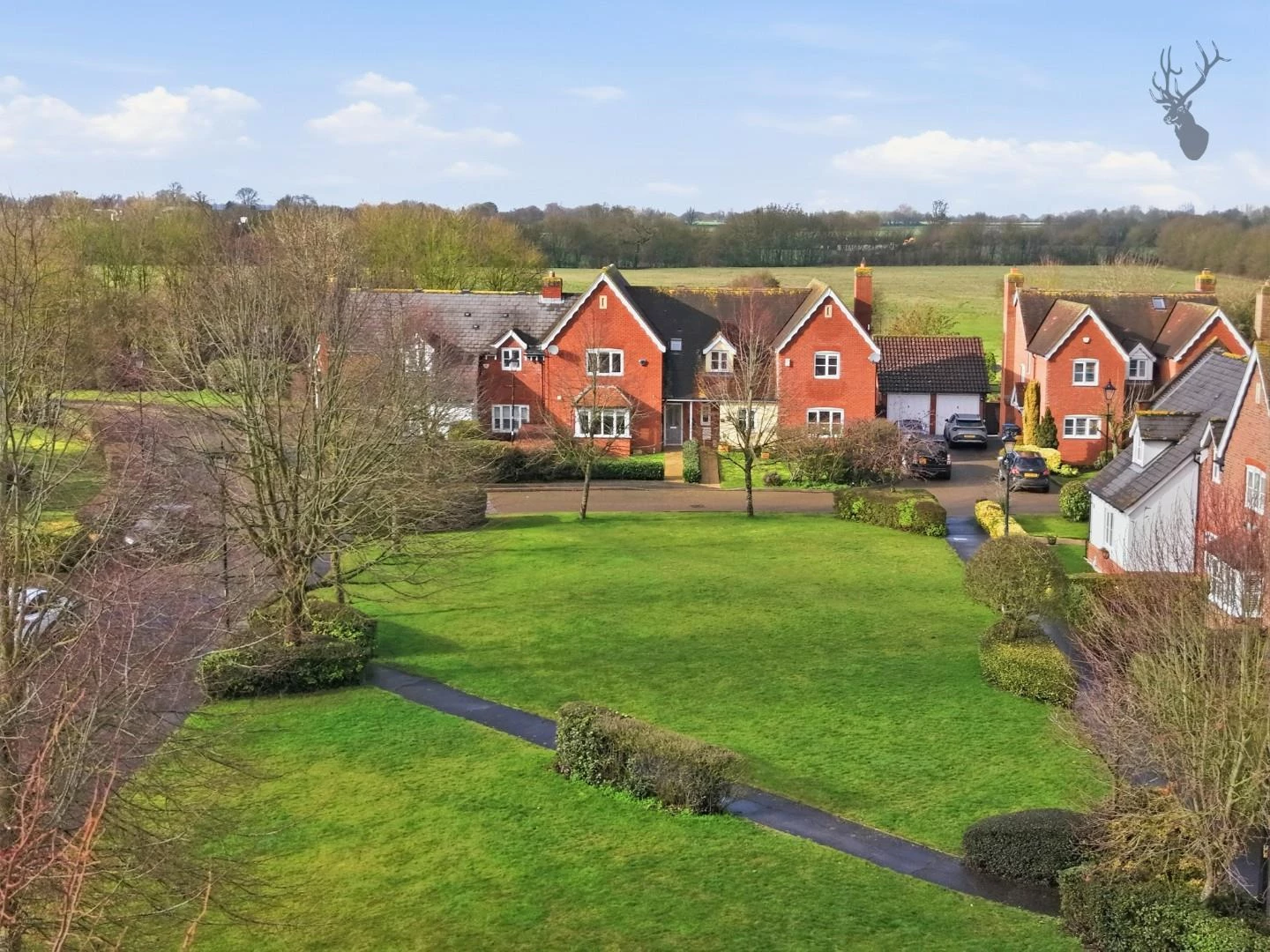 Similar Property: House - Terraced in Fyfield
