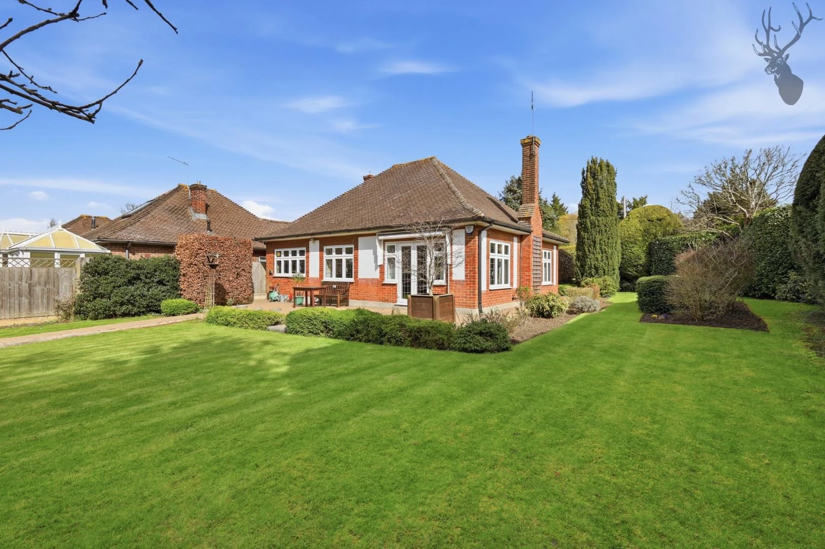 Similar Property: Bungalow in Stapleford Abbotts