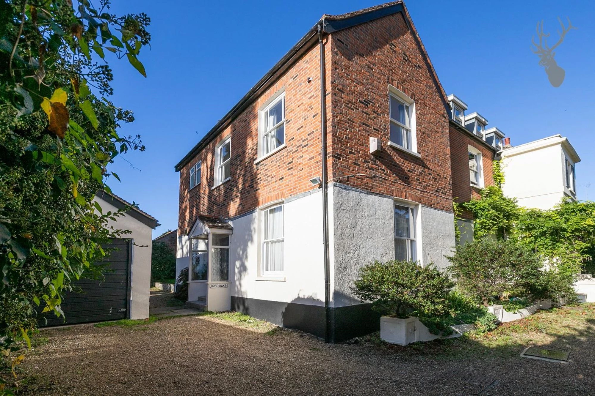 Similar Property: House in Epping
