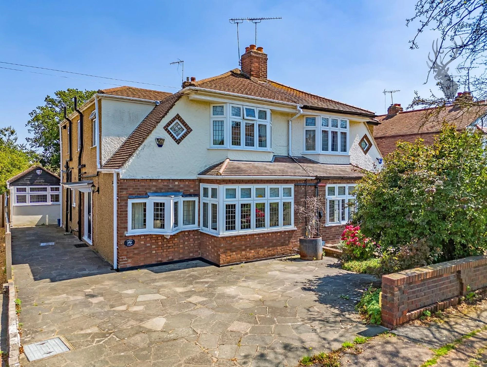 Similar Property: House in Epping