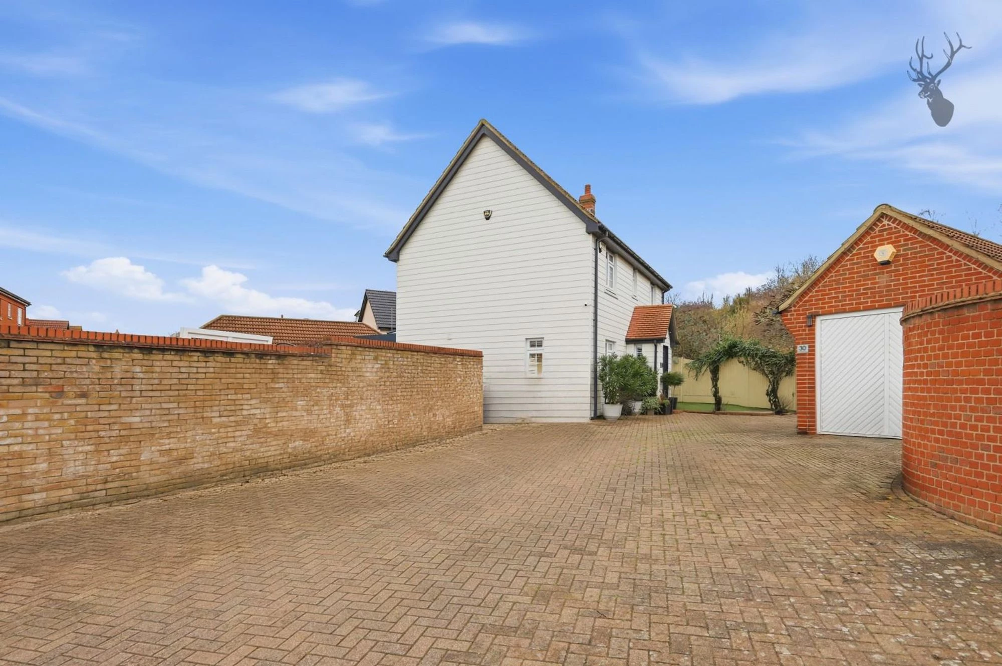 Similar Property: House in Grays