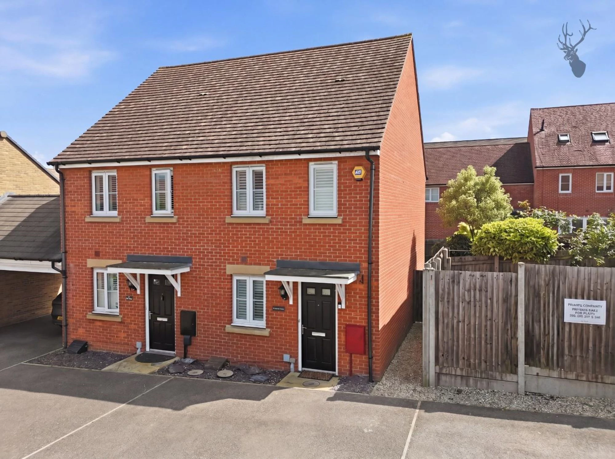 Similar Property: House Semi Detached in Loughton