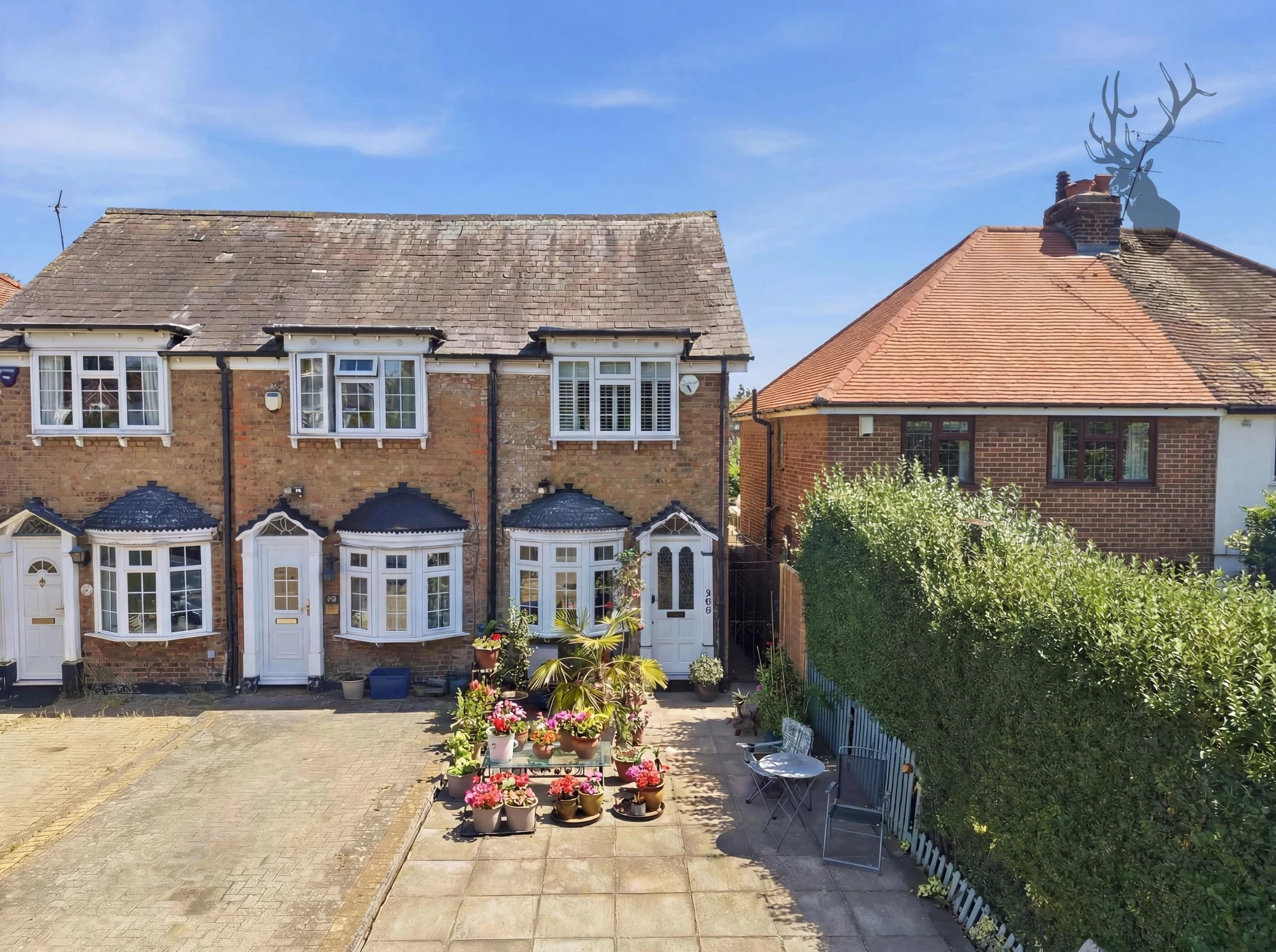 Similar Property: House Terraced in Chigwell