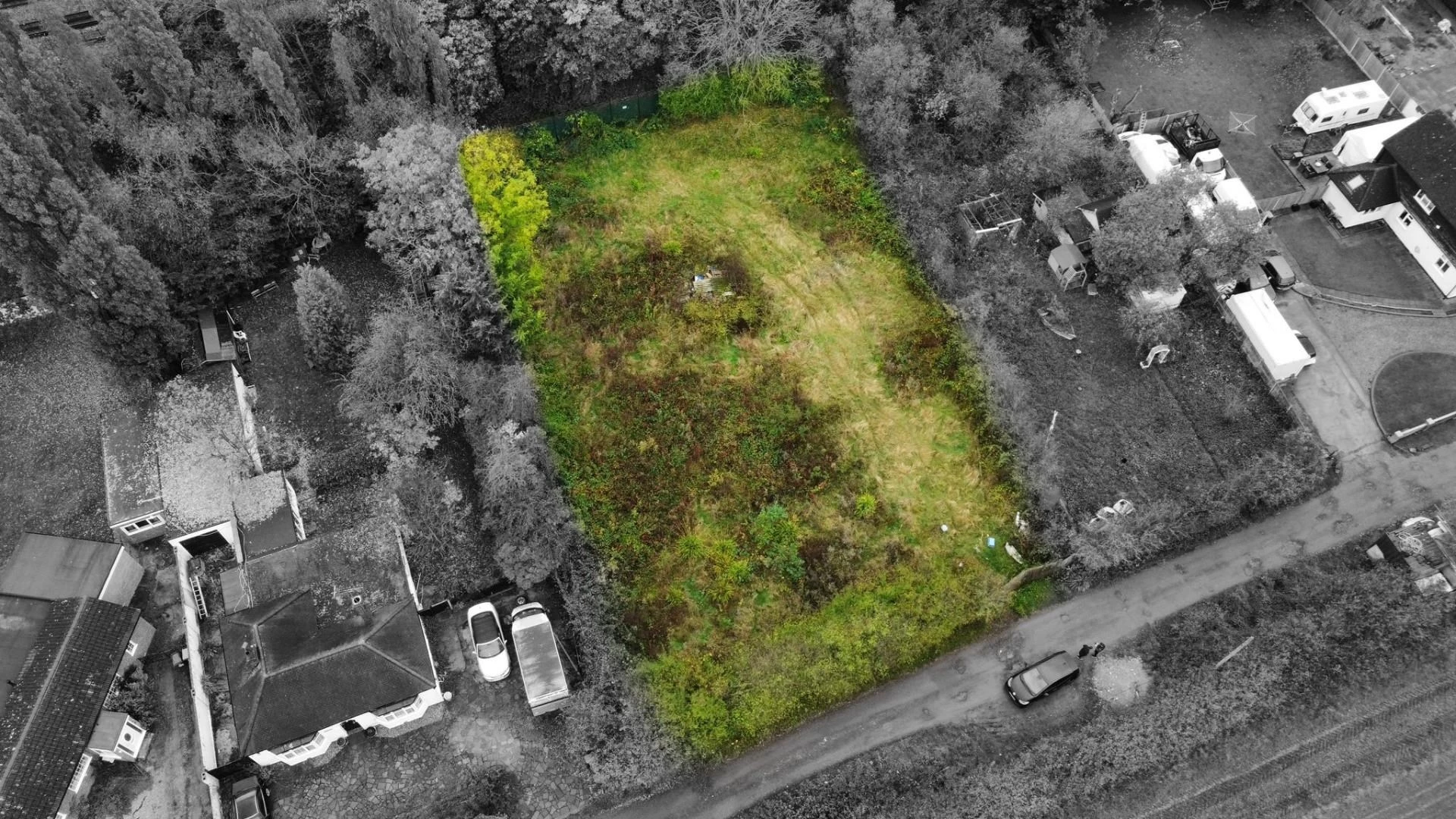 Similar Property: Land in Theydon Bois
