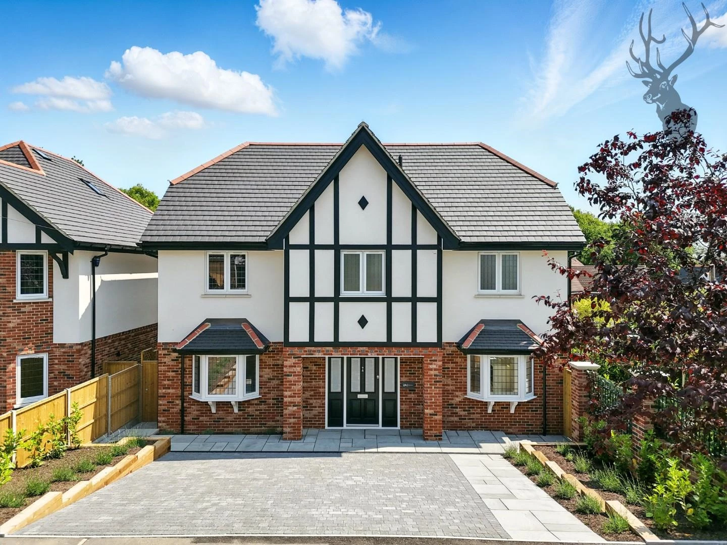 Dukes Avenue Theydon Bois CM16
