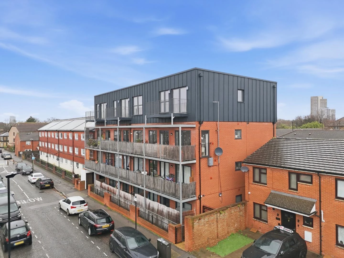 Similar Property: Apartment - Penthouse in Plaistow