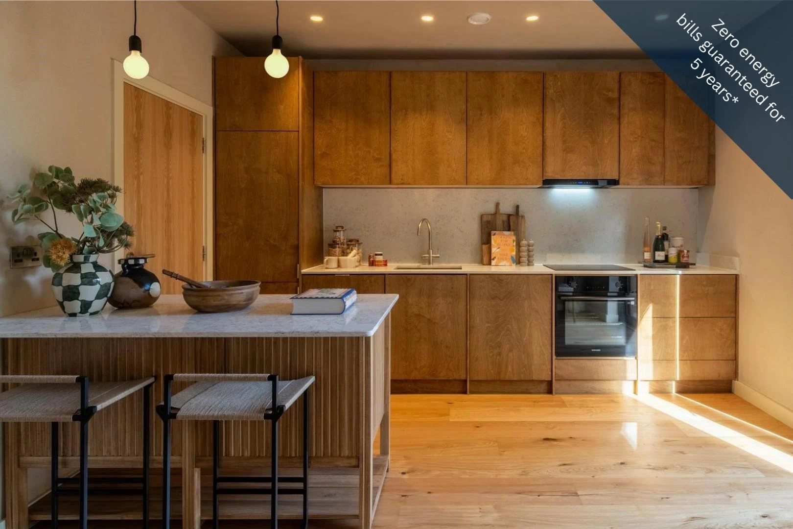 Similar Property: House - Terraced in Thornwood