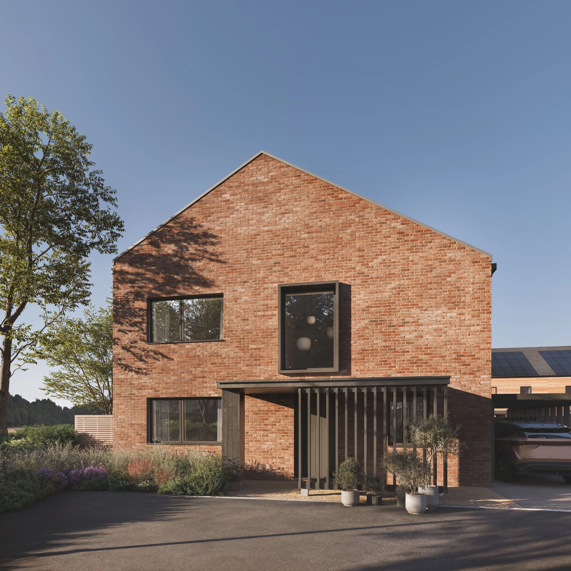 Similar Property: House Detached in 