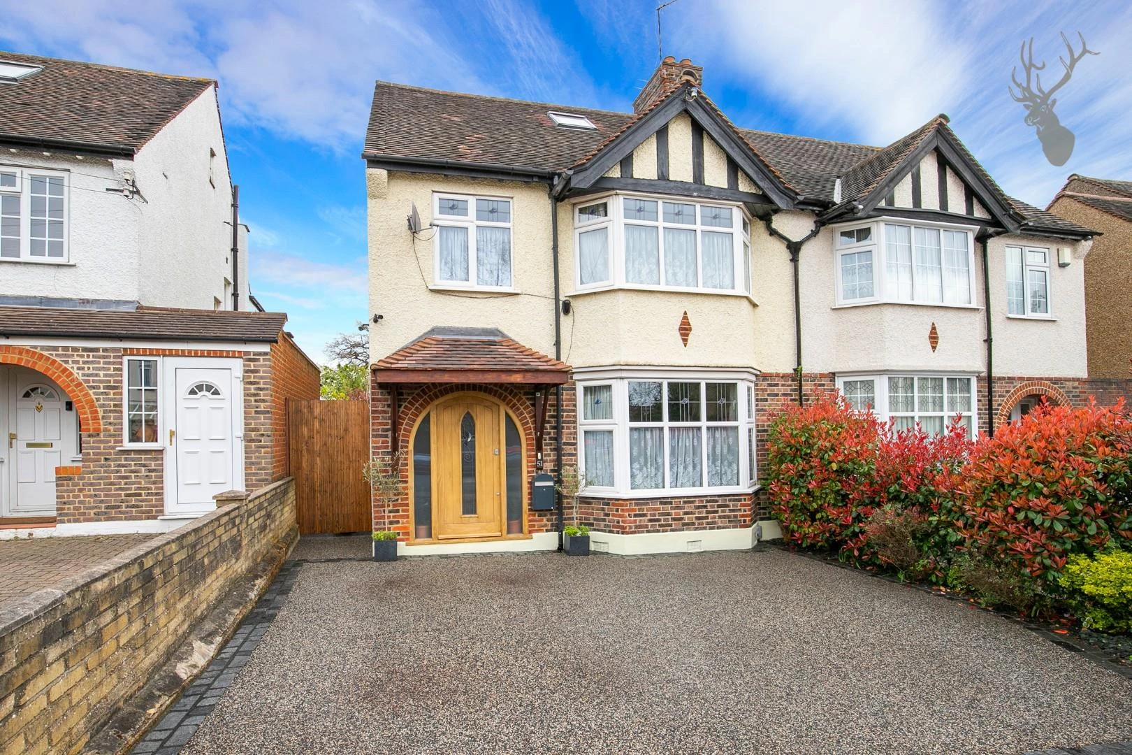 Long Deacon Road Chingford London E4