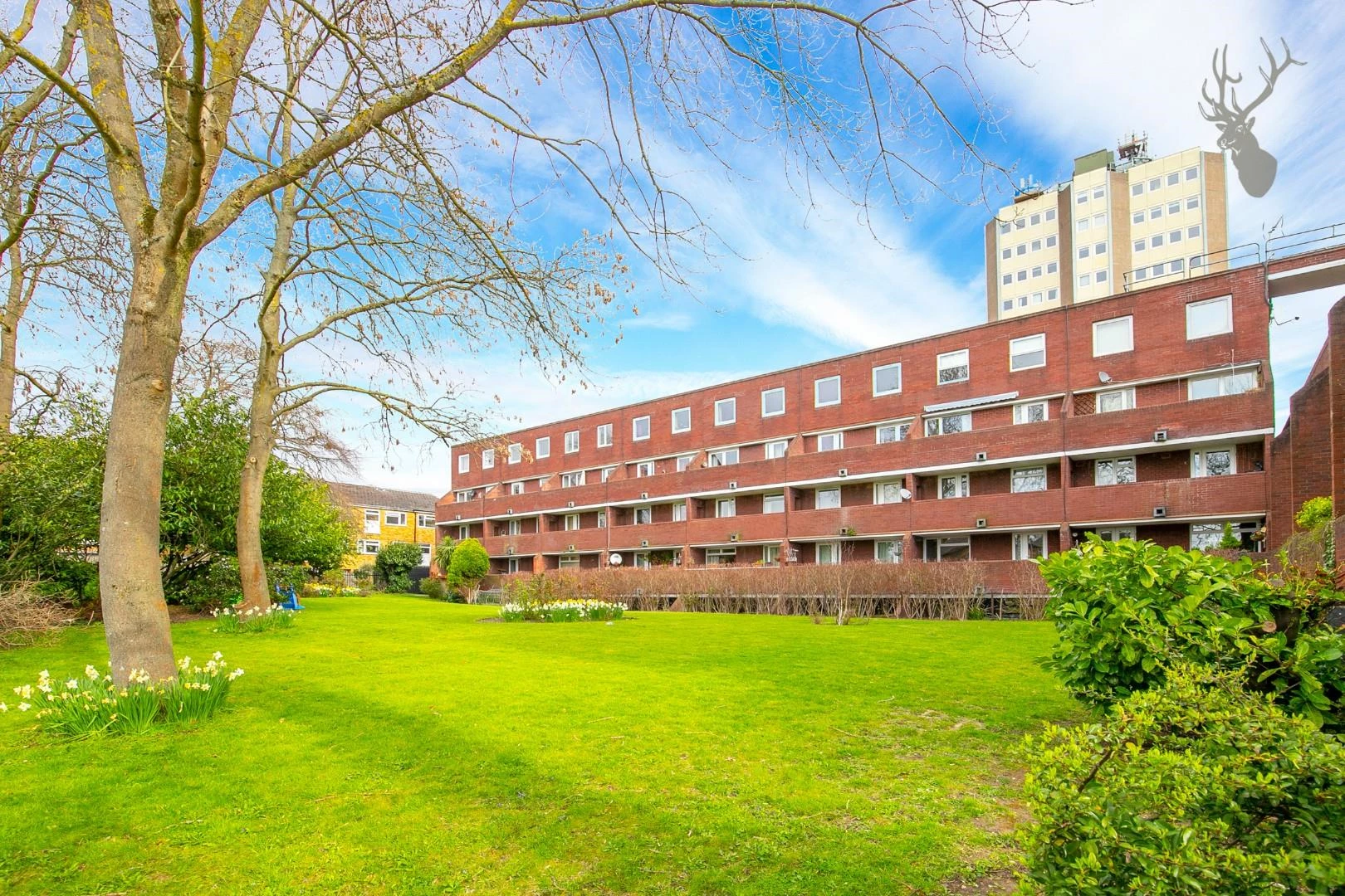 Similar Property: Apartment - Purpose Built in Woodford Green