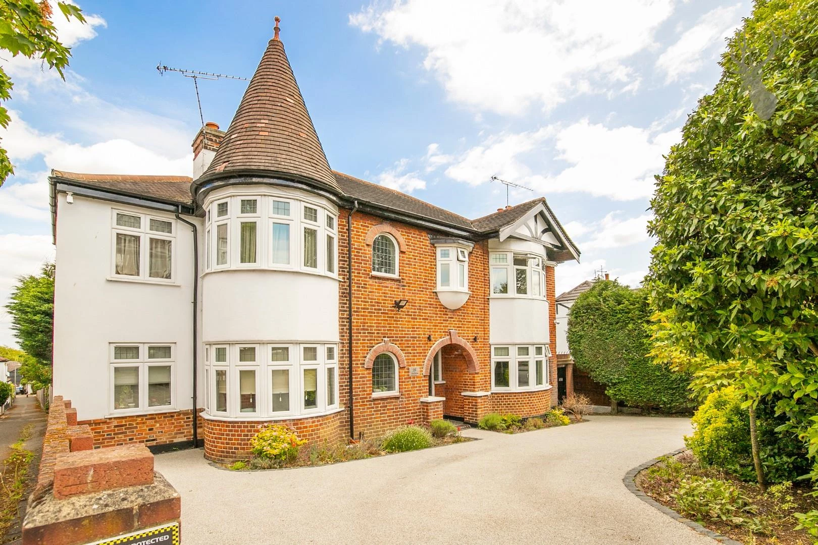 The Drive Buckhurst Hill IG9