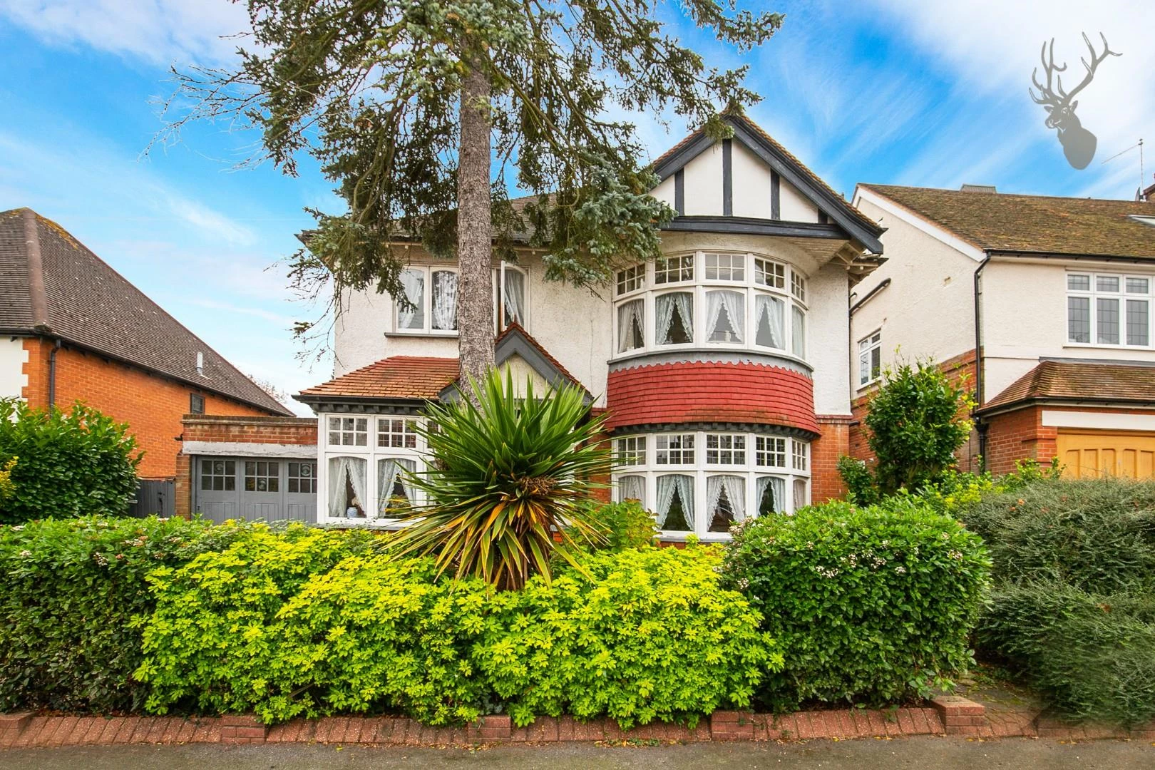 Similar Property: House in Chingford