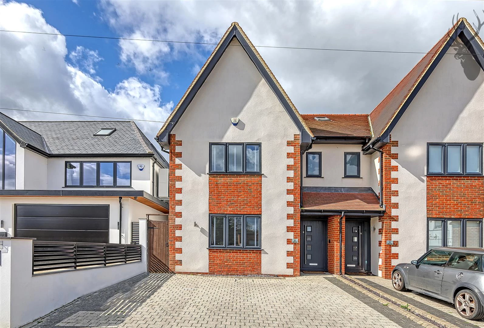 Grange Crescent Chigwell IG7