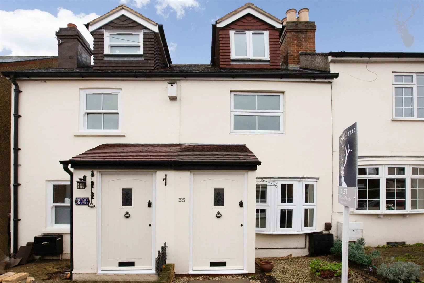 Similar Property: House in Theydon Bois