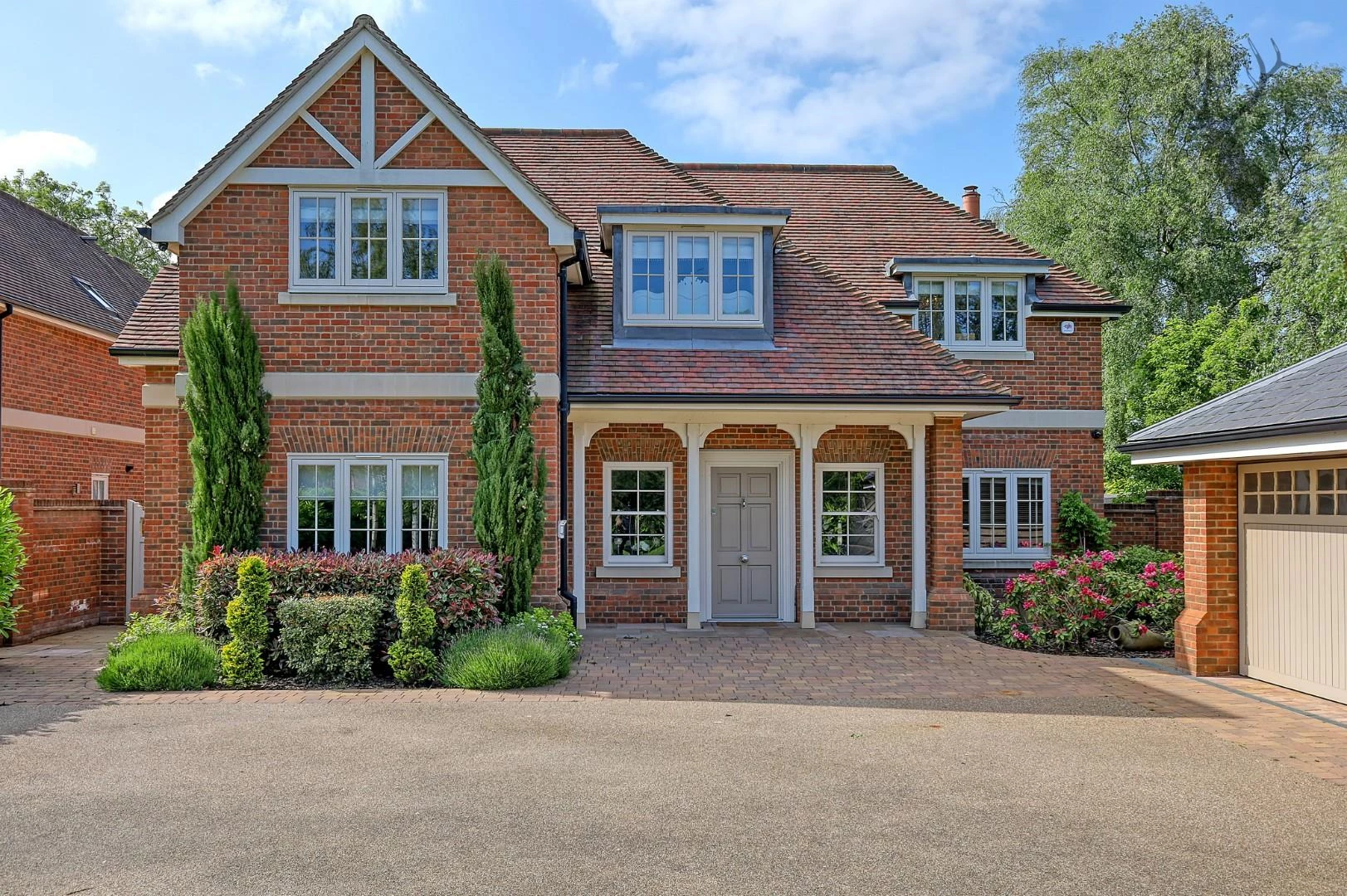 Similar Property: House - Detached in Epping