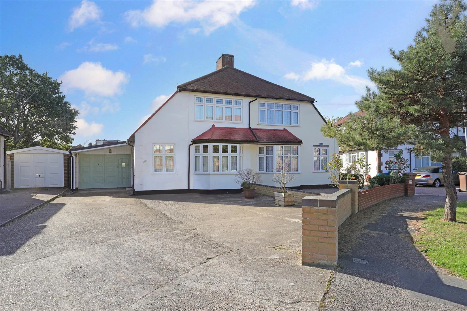 Blackthorne Drive London E4