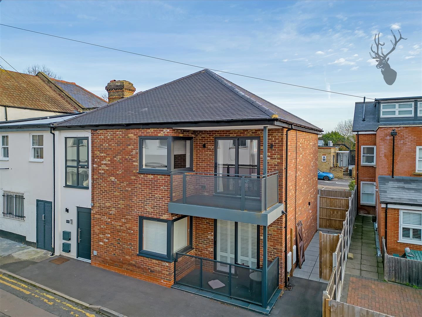 Similar Property: Flat - First Floor in Chingford