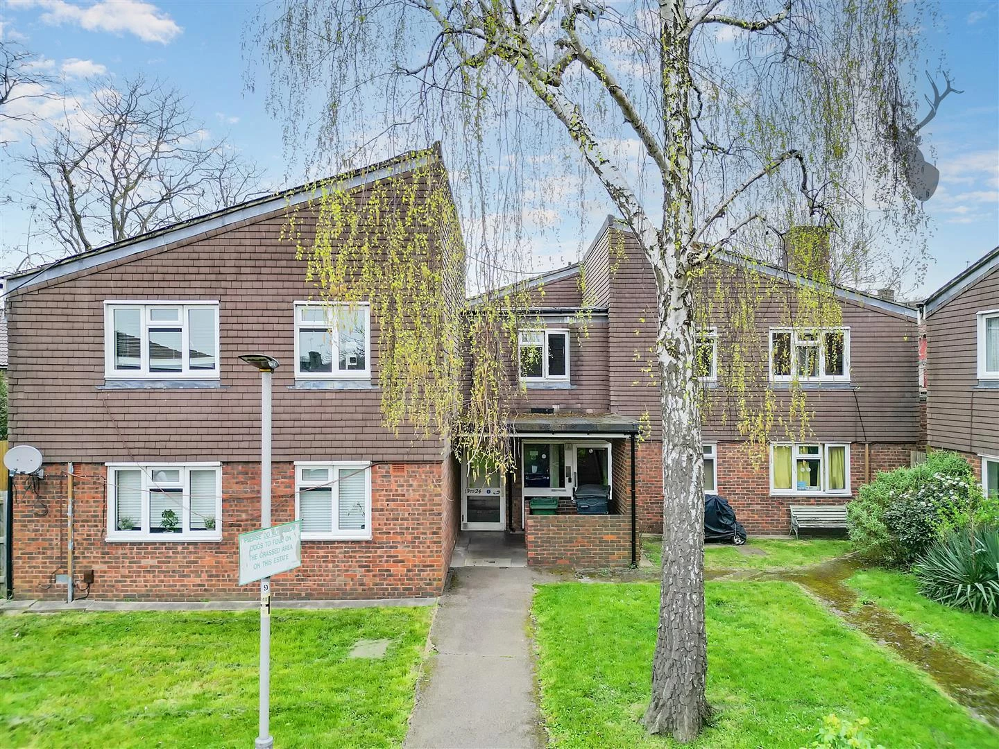 Similar Property: Flat - First Floor in Chingford