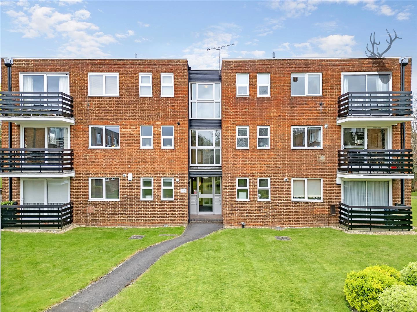 Similar Property: Flat - First Floor in 