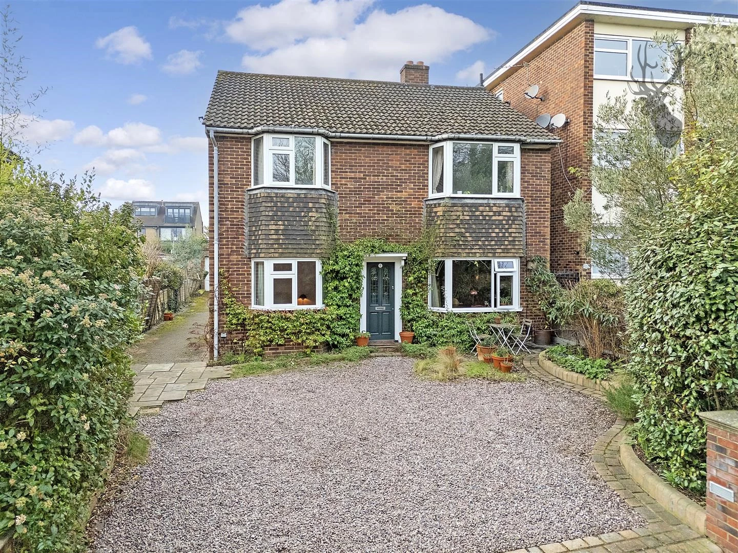 Similar Property: Flat - Purpose Built in 