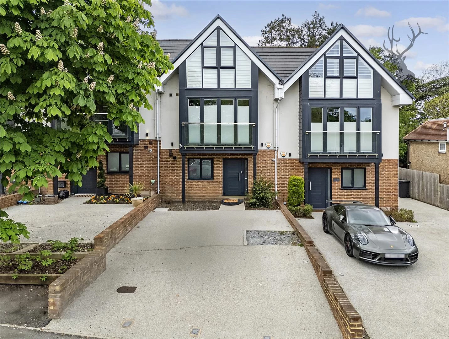Hainault Road Chigwell IG7