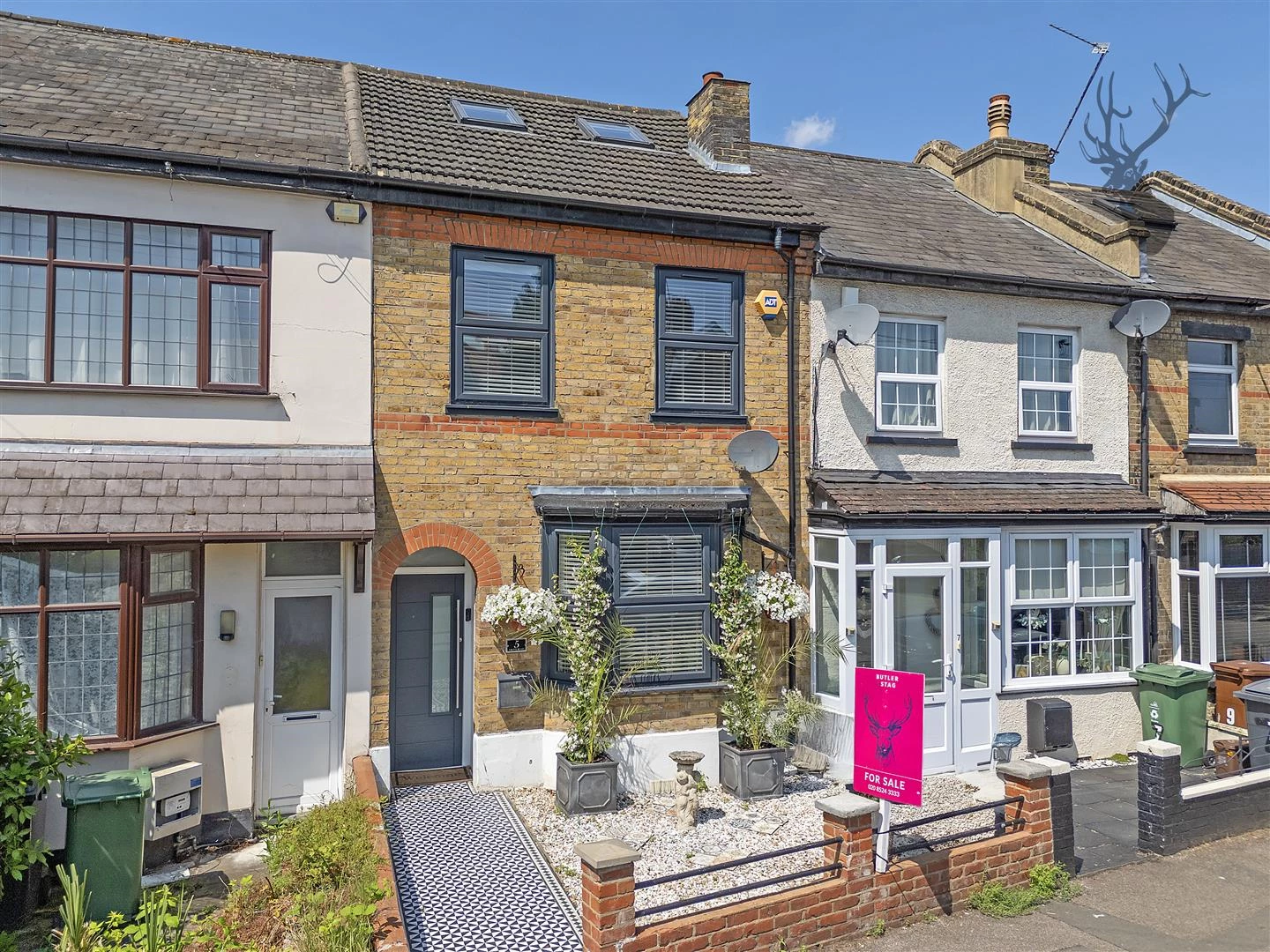 Similar Property: House in Chingford