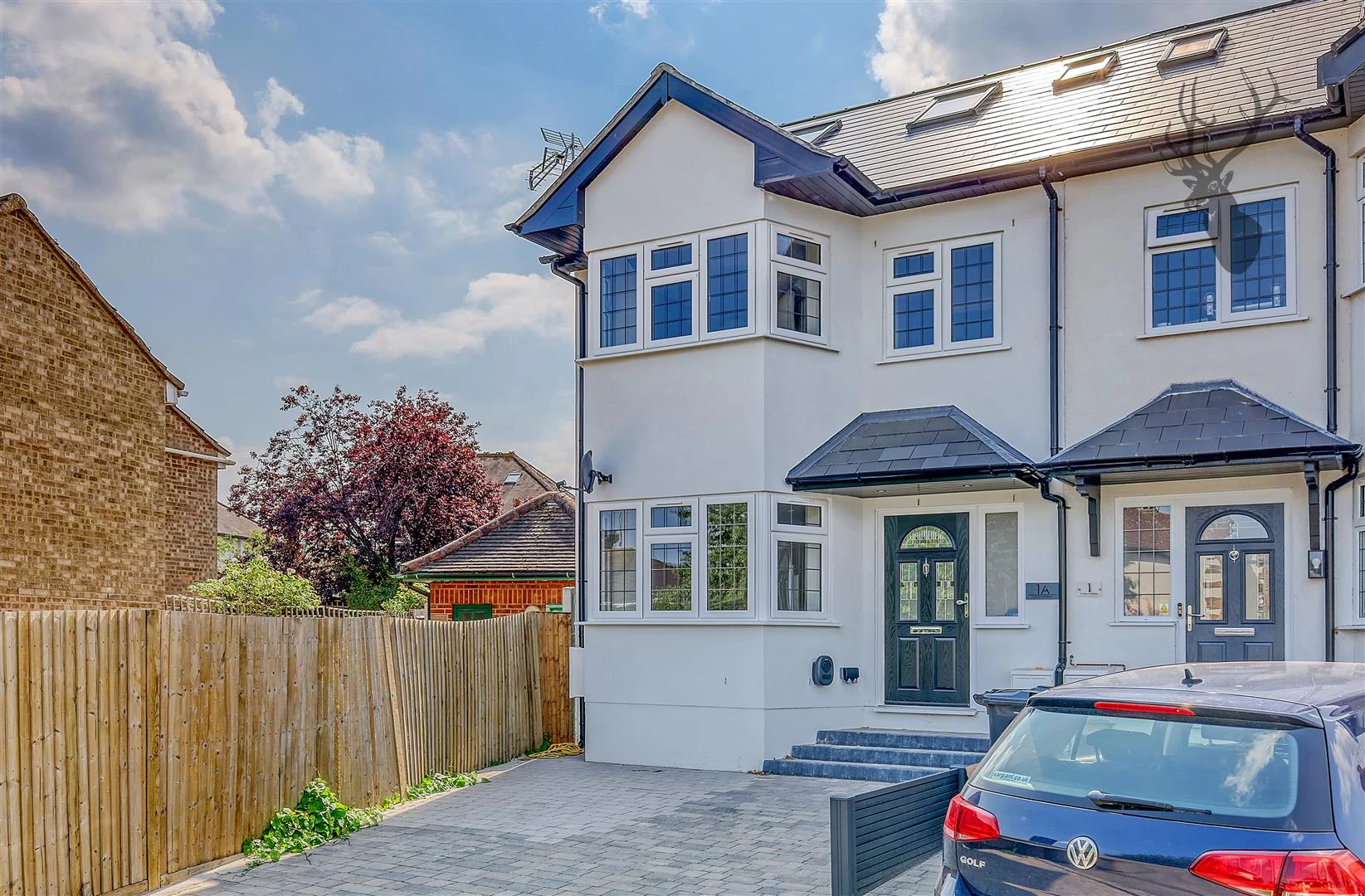 Similar Property: House - End Terrace in 